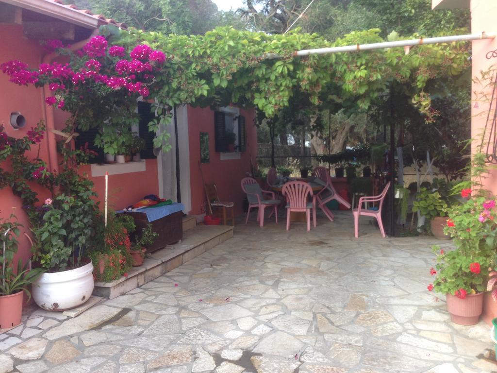 Athina Studios Paleokastritsa Exterior foto